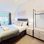Holiday home Avenue Victoria - Stunning Seaview And Castle View - Near Amenities And Scarborough