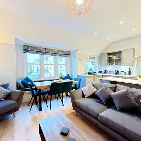 Tatil Evi Avenue Victoria - Stunning Seaview And Castle View - Near Amenities And Scarborough